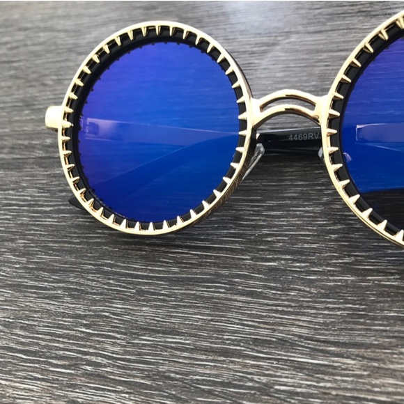 Blue Mirror Round Gold Frame Sunglasses - Picture 2 of 5